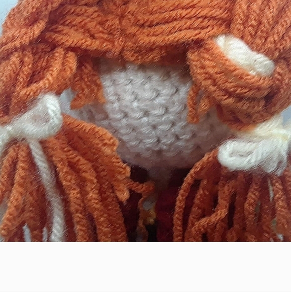 Hand crocheted, Frozen's inspired dolls, Elsa, Anna, and Olaf. Includes  stand, - Picture 14 of 15